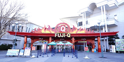 【富士急ハイランド】子供向けアトラクションまとめ!絶叫が苦手でも乗れる15種類の乗り物