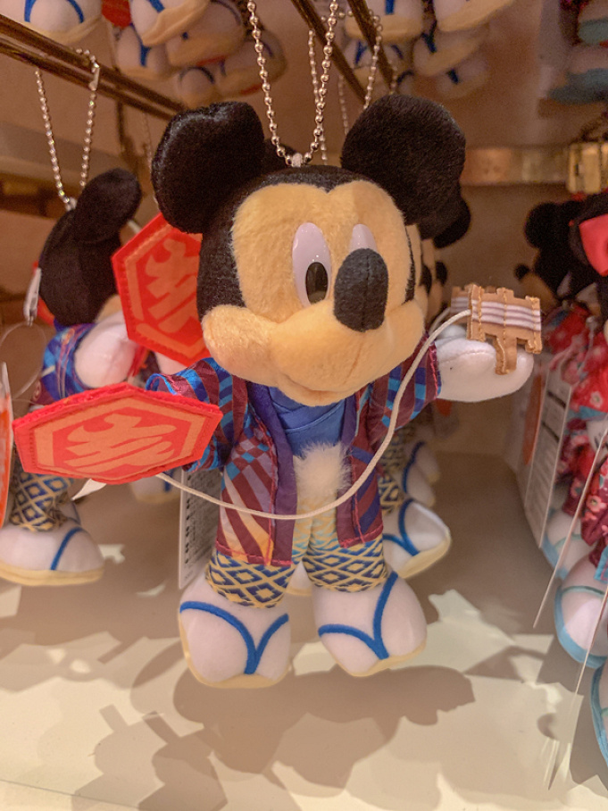 18 ディズニーお正月グッズ63選 亥年の主役はプンバァ ぬいばや雑貨 お菓子まとめ