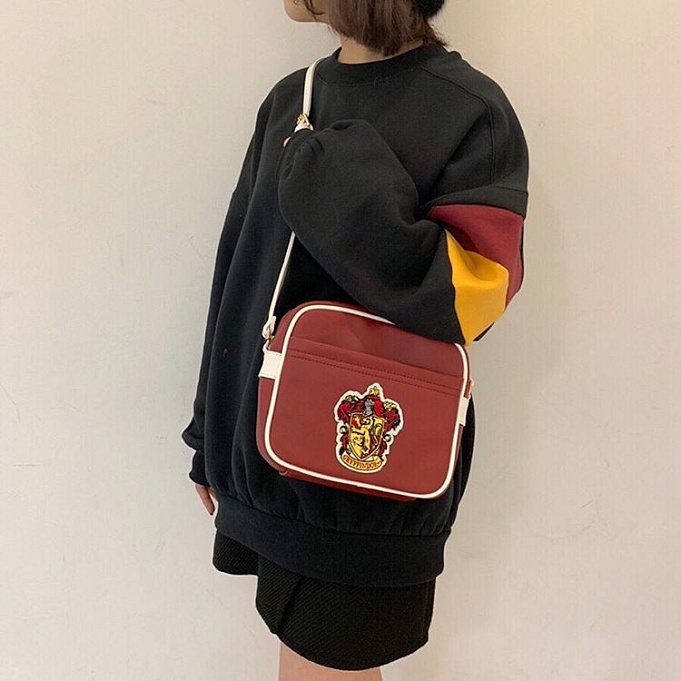 Usj おすすめの鞄を写真で紹介 コーデや鞄選びのポイントなど おしゃれにユニバを楽しむ方法