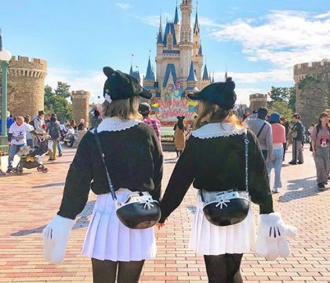 激安 ディズニー双子コーデブランド8選 コーデ 春夏秋冬のおすすめコーディネートも 激安 ディズニー双子コーデブランド8選 コーデ 春夏秋冬のおすすめコーディネートも