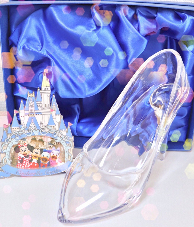 Tdl ガラス専門店クリスタルアーツ完全ガイド ガラスの靴や名入れオリジナルグッズの値段まとめ