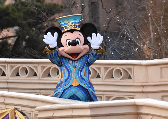 ディズニー ミッキーの著作権の背景とは ミッキーマウス保護法 著作権に厳しい理由まとめ ディズニー ミッキーの著作権の背景とは ミッキーマウス保護法 著作権に厳しい理由まとめ