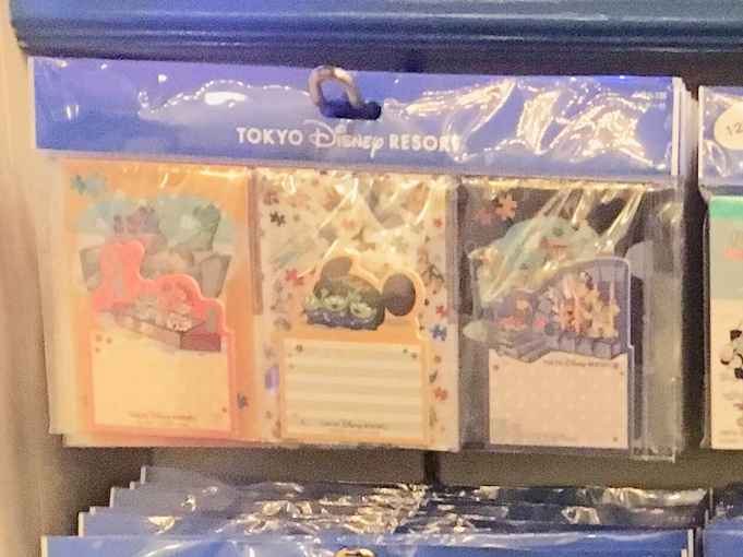 ディズニーランド シー トイ ストーリーグッズ46選 人気のお土産まとめ 販売場所も