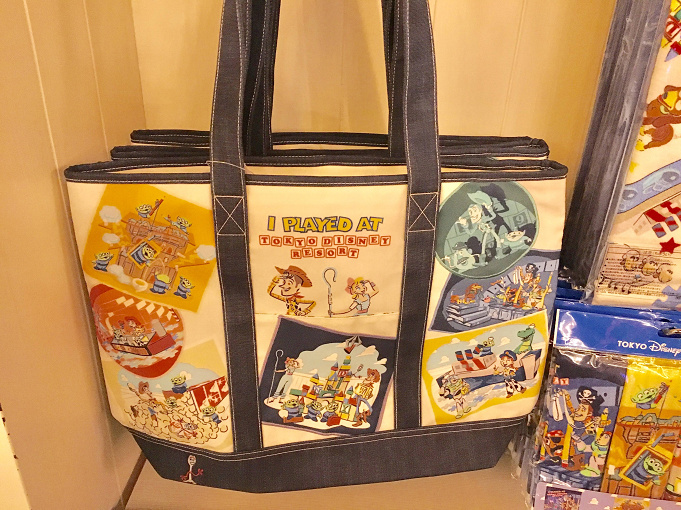 ディズニーランド シー トイ ストーリーグッズ46選 人気のお土産まとめ 販売場所も