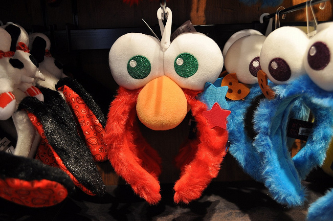 ユニバ カチューシャ人気ランキングtop ミニオン ティム スヌーピー 恐竜が人気