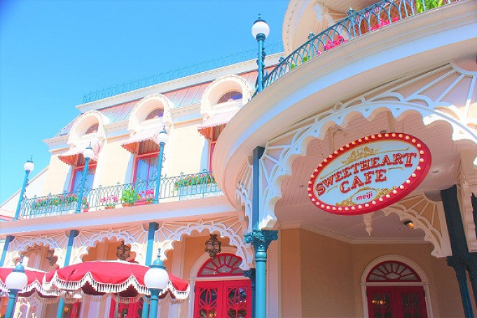 必見 ディズニーランドで子連れにおすすめのレストラン8選 ベビーカーok 予約可能 座席が多いなど 必見 ディズニーランドで子連れにおすすめのレストラン8選 ベビーカーok 予約可能 座席が多いなど