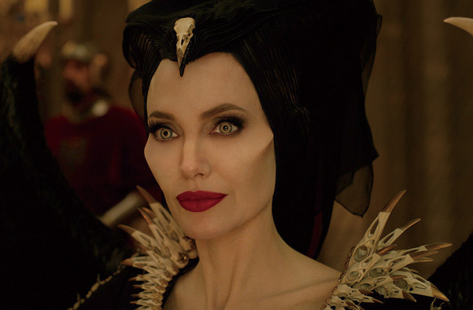 ディズニークイズ ディズニー映画編問 キャラクターや公開順など ディズニークイズ ディズニー映画編問 キャラクターや公開順など