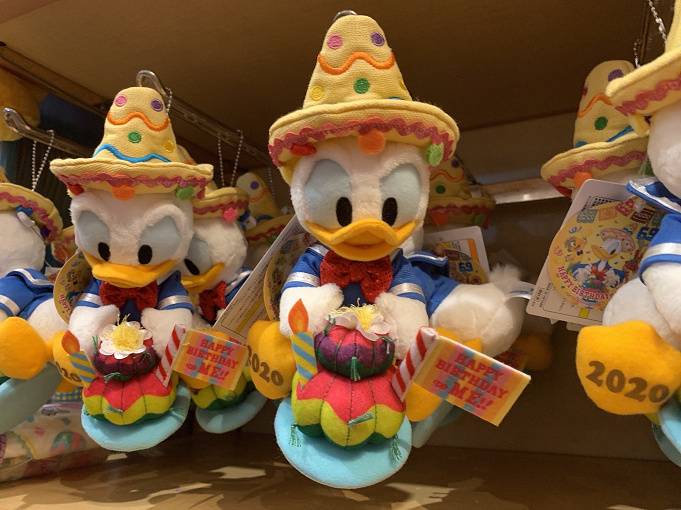 7 22発売 ドナルドの誕生日グッズ12選 ラテンアメリカモチーフのバースデーお土産が登場