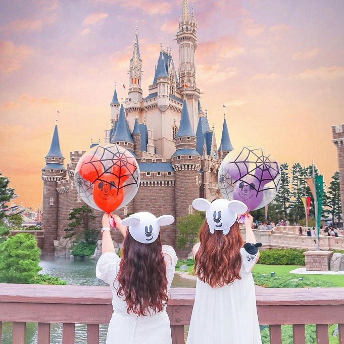 21秋 9月のディズニーの服装まとめ おすすめコーデ アイテムは ディズニーバウンドも