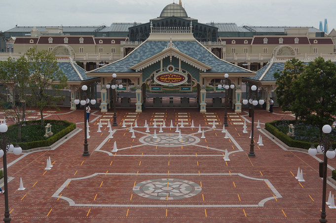 最新 ディズニーホテルの入園保証が変更 ホテルに宿泊してディズニーランド シーに入園するには