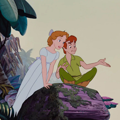 ピーターパン の名言 Now Think Of The Happiest Things キャステル Castel ディズニー情報 ピーターパン の名言 Now Think Of The Happiest Things キャステル Castel ディズニー情報