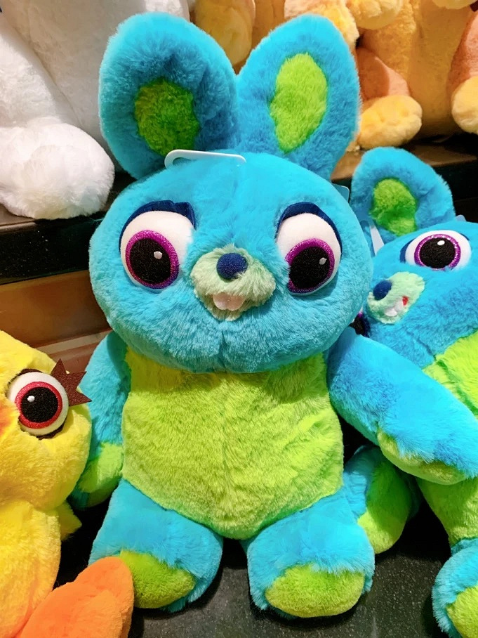 ディズニーの青いキャラ スティッチ サリーなど人気キャラ集合 ディズニーの青いキャラ スティッチ サリーなど人気キャラ集合