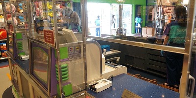 【ディズニー】一部店舗にキャッシュレス専用レジが登場!利用可能な決済方法は?