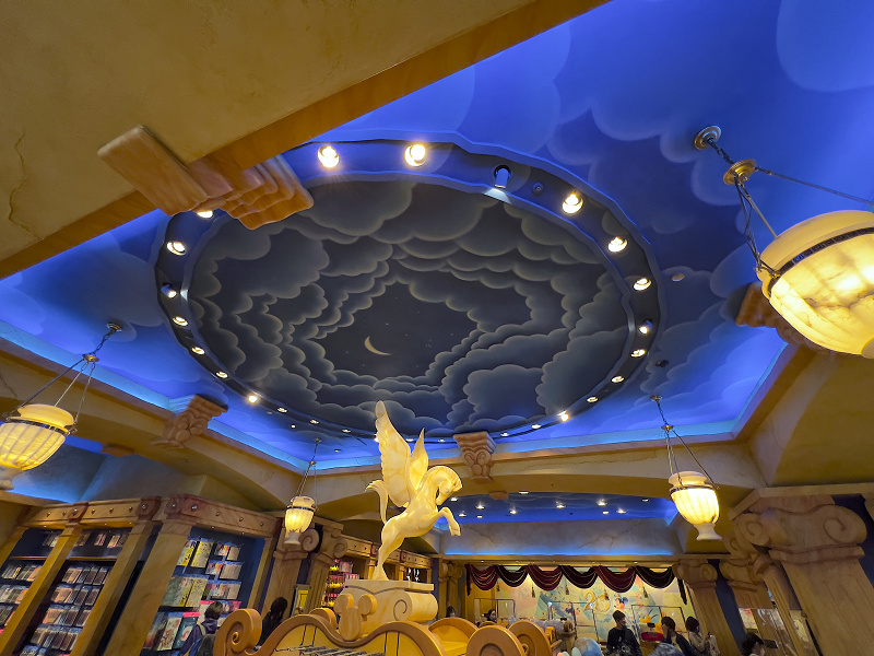 ディズニーシー エンポーリオ キャステル Castel ディズニー情報