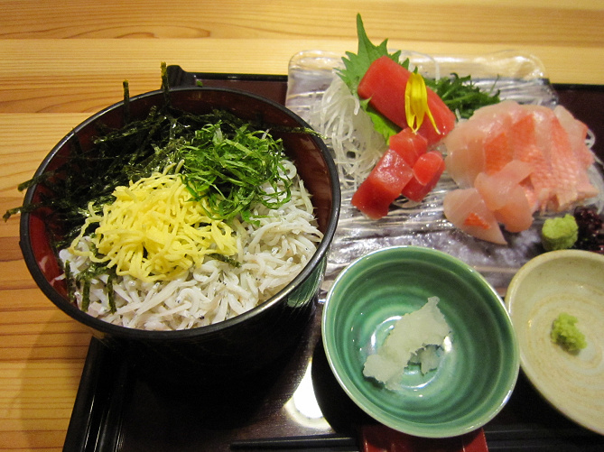 江ノ島でしらす丼を食べるならここ！おすすめ8店舗まとめ！老舗・カフェ・名店で生しらす丼を楽しもう！