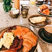 キャステル 【大人気】ハワイの朝食8選！パンケーキやホテルビュッフェなど、早起きして食べたいホノルルの朝ごはん