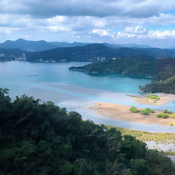 日月潭
