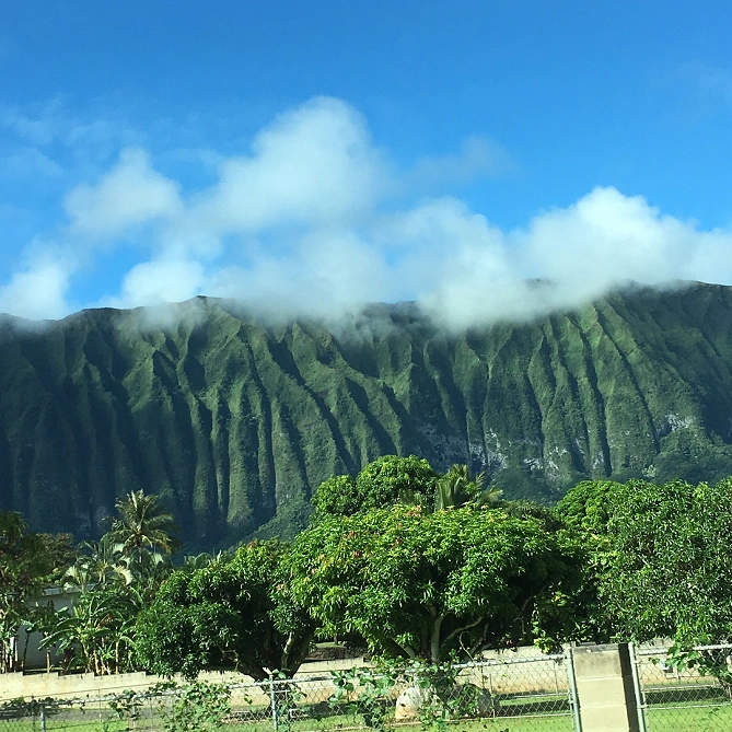 コウラウ山脈