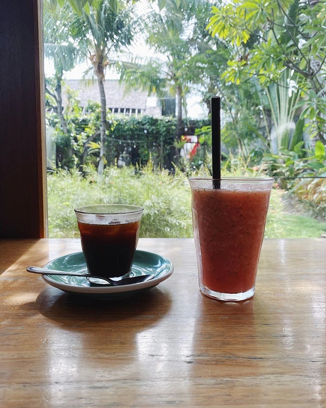 Titik Temu coffee　スイカスムージー
