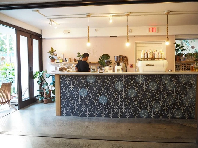 ホノルルのおすすめカフェ「Olive & Oliver」店内