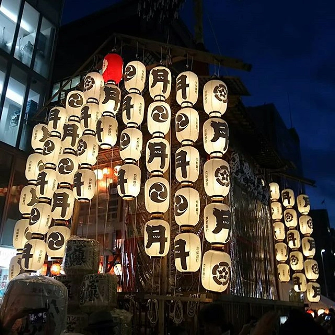 祇園祭は毎年7月に行われます
