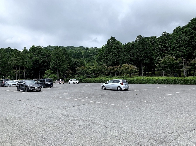 等々力渓谷の駐車場