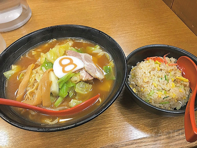 8番らーめん
