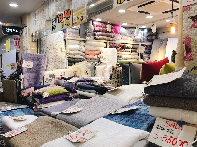 EASTZONEの寝具