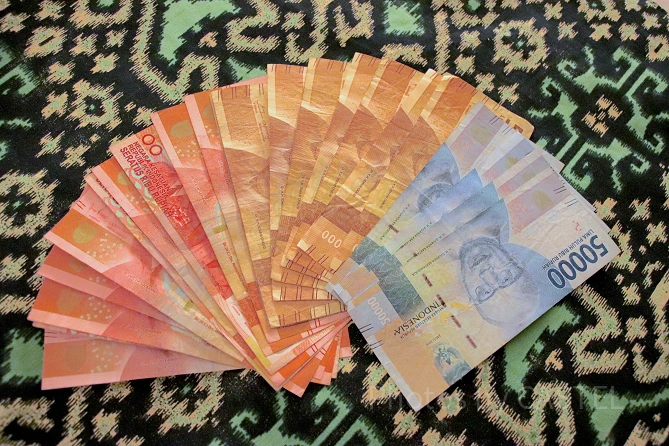 バリ島の通貨
