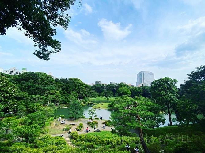 六義園
