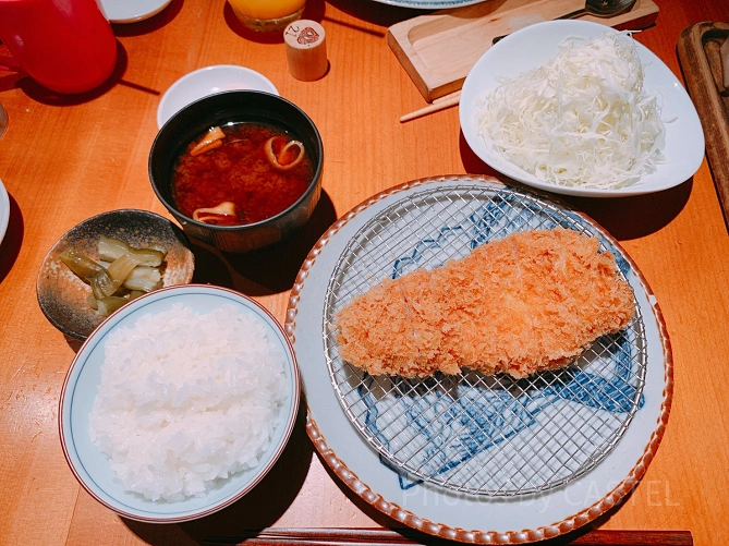 豚組食堂のランチ