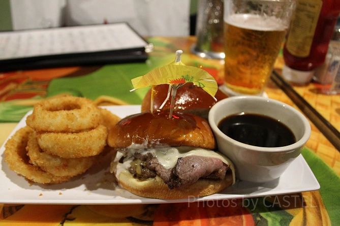 フレンチディップチーズバーガー／チーズバーガーインパラダイス