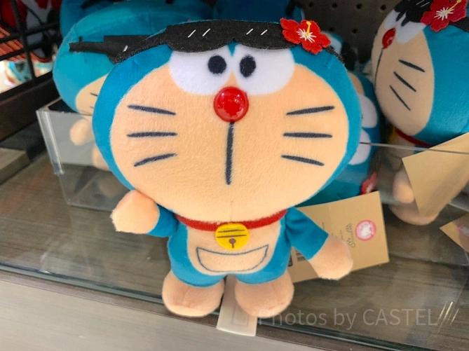 日焼けドラえもんぬいぐるみ（サングラス）