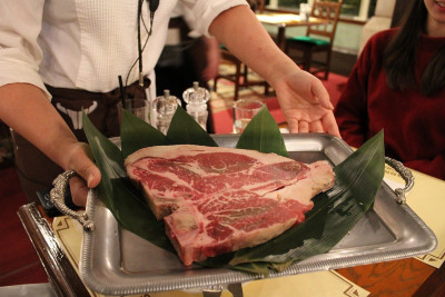 パークサイド・グリルで提供されているビーフ