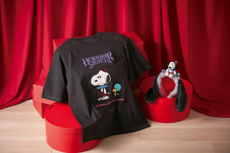 (右)カチューシャ (左)Tシャツ(USJハロウィングッズ2025)