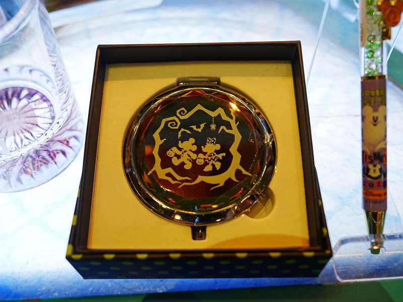 2025ハロウィンのミラー