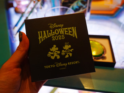 2025ハロウィンのミラー箱