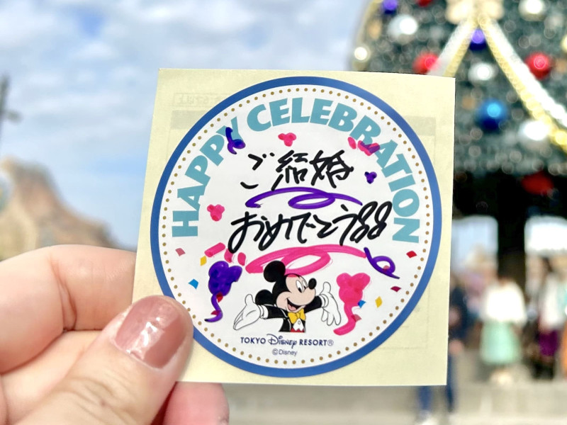 【アイディア集】ディズニーでもらったシールの保管方法！持ち帰り方法から綺麗に保管する方法まで