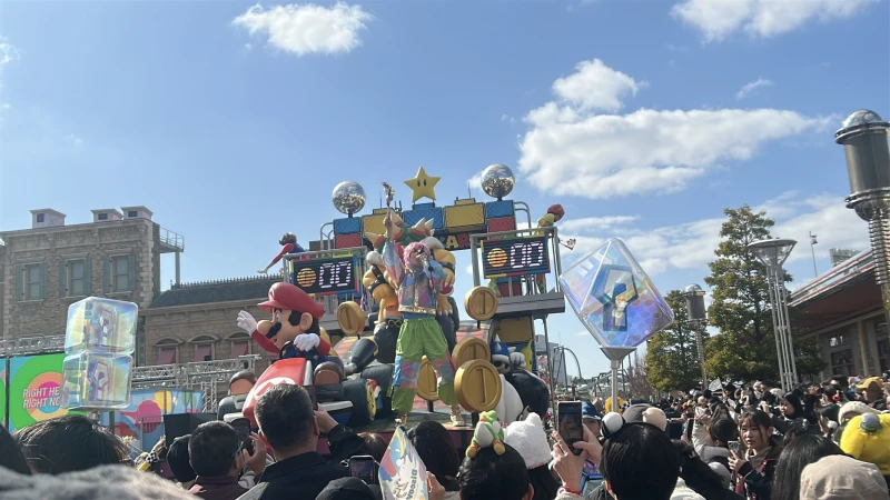 NO LIMIT!パレードの様子