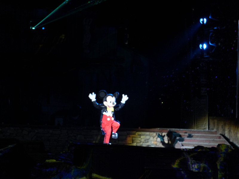 カリフォルニア・アナハイムディズニーランドリゾートのショー：ファンタズミック！