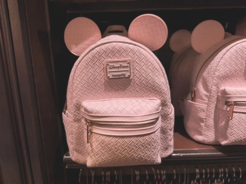 アナハイムディズニーラウンジフライ（Loungefly）：ピンク（編込風型押し）