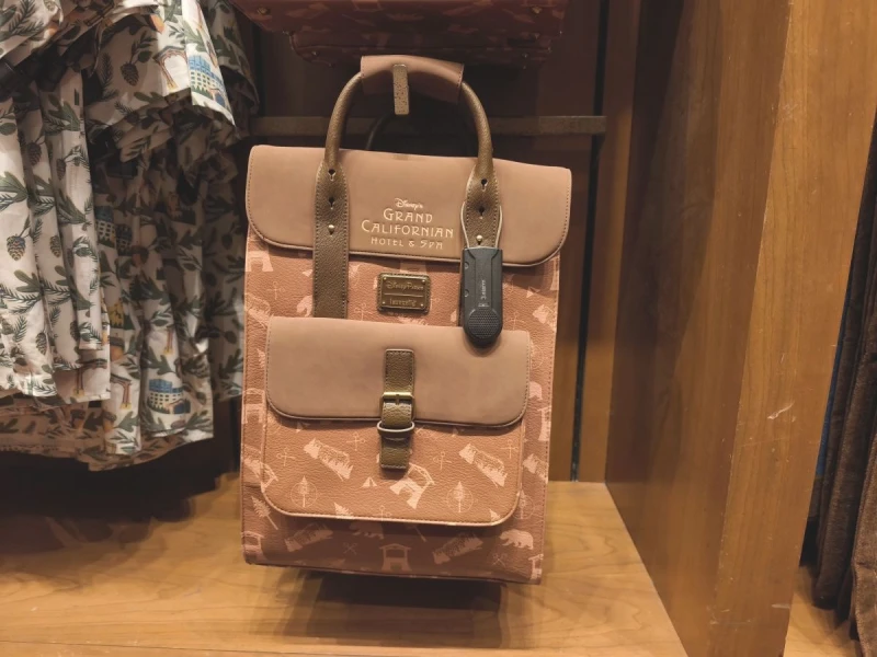 アナハイムディズニーラウンジフライ（Loungefly）：グランドカリフォルニアンホテル＆スパ