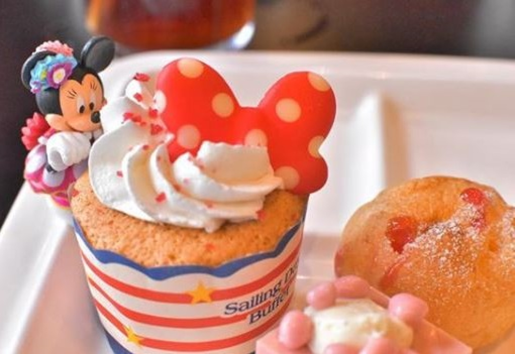 かわいいミニーのカップケーキ キャステル Castel ディズニー情報