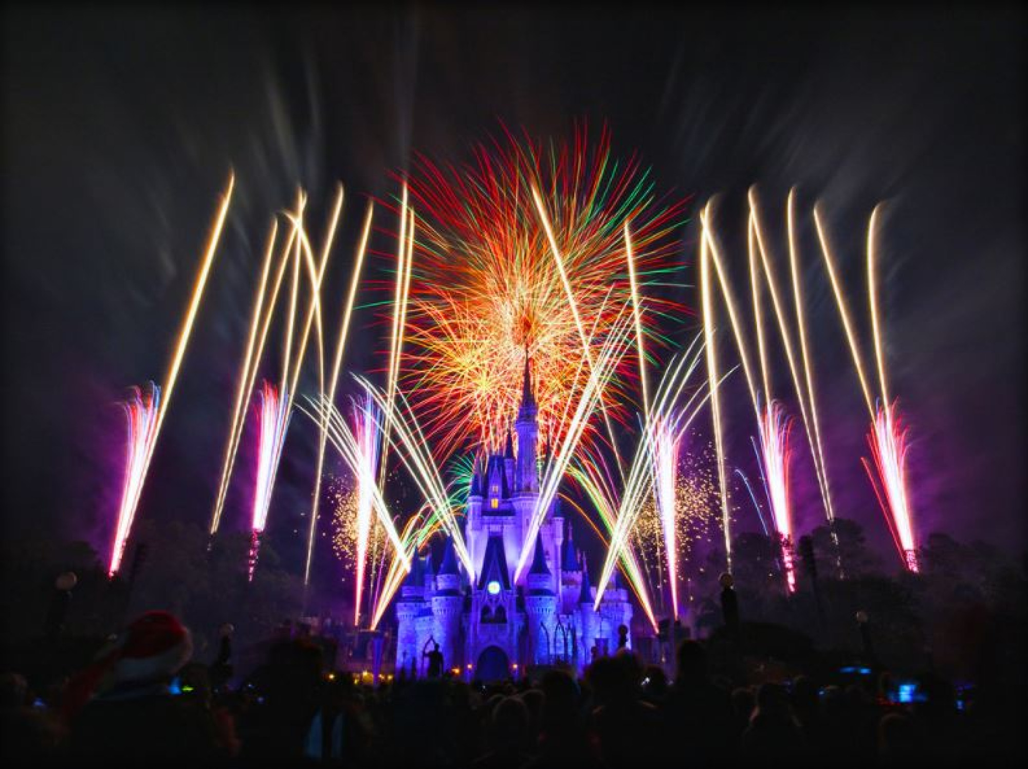 年越し花火 キャステル Castel ディズニー情報