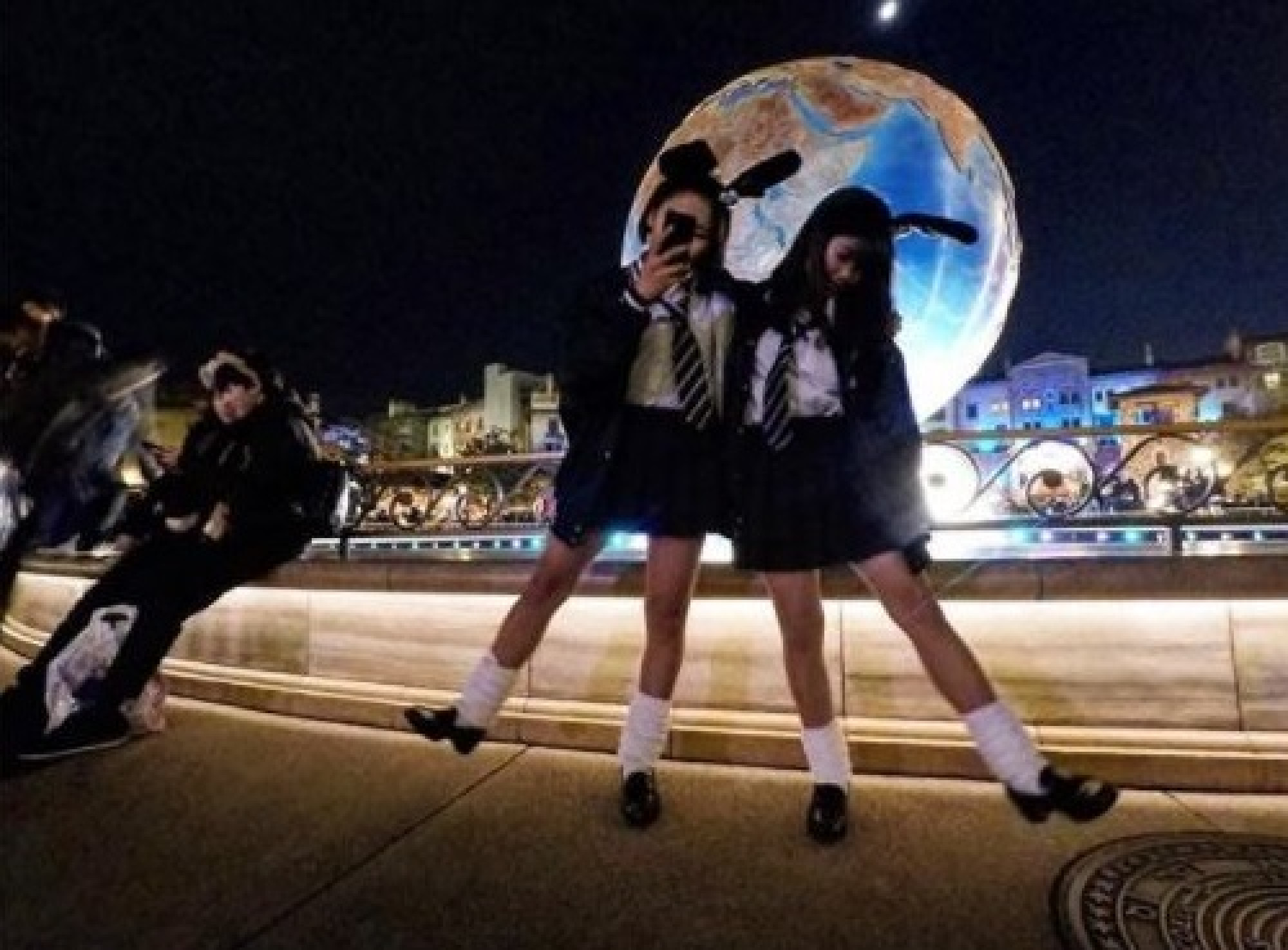 ルーズソックス キャステル Castel ディズニー情報