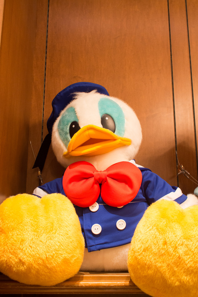 ドナルドぬいぐるみ Ll キャステル Castel ディズニー情報