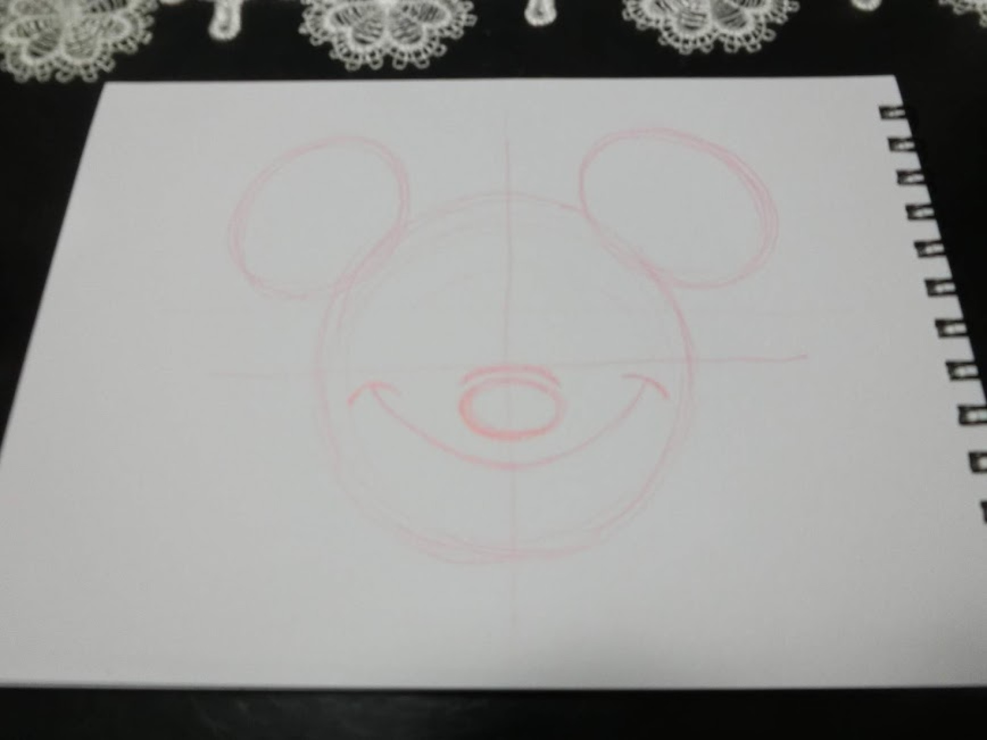 ミッキーの書き方ステップ 1 キャステル Castel ディズニー情報