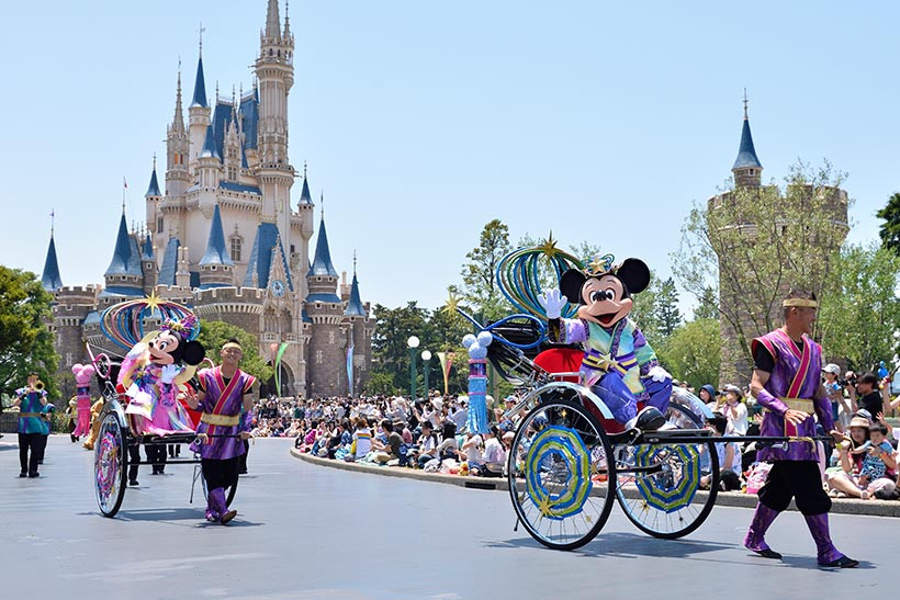 夏イベントがたくさん 7月ディズニーのおすすめの遊び方 雨の日対策も