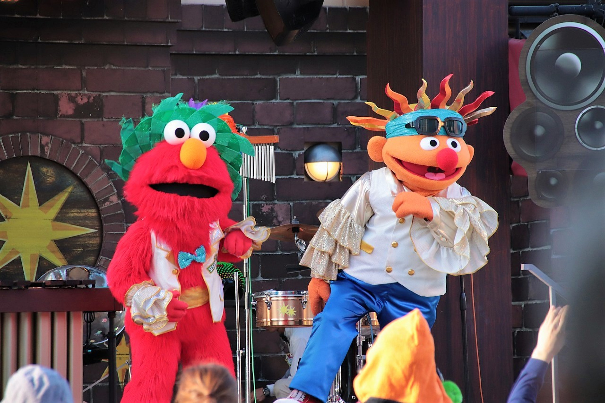 アーニー キャステル CASTEL ディズニー情報