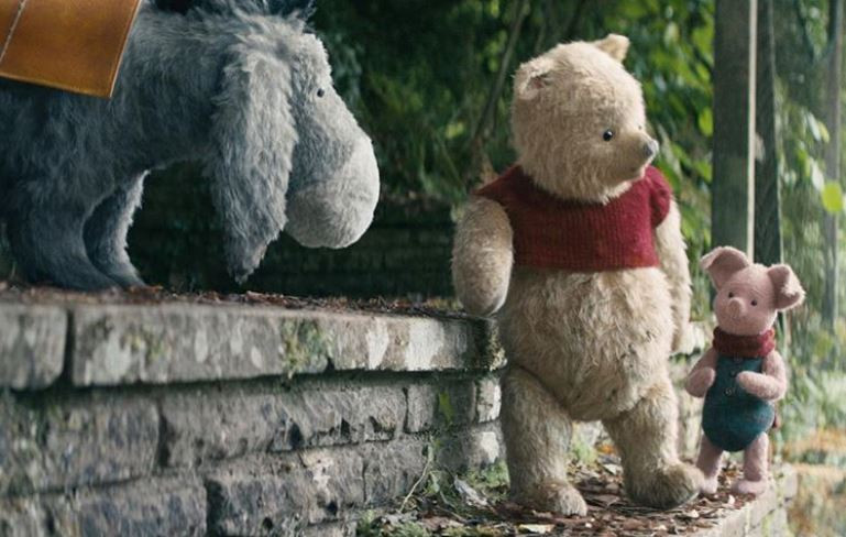 映画の主人公はプーさんじゃなくてクリストファー ロビン キャステル Castel ディズニー情報